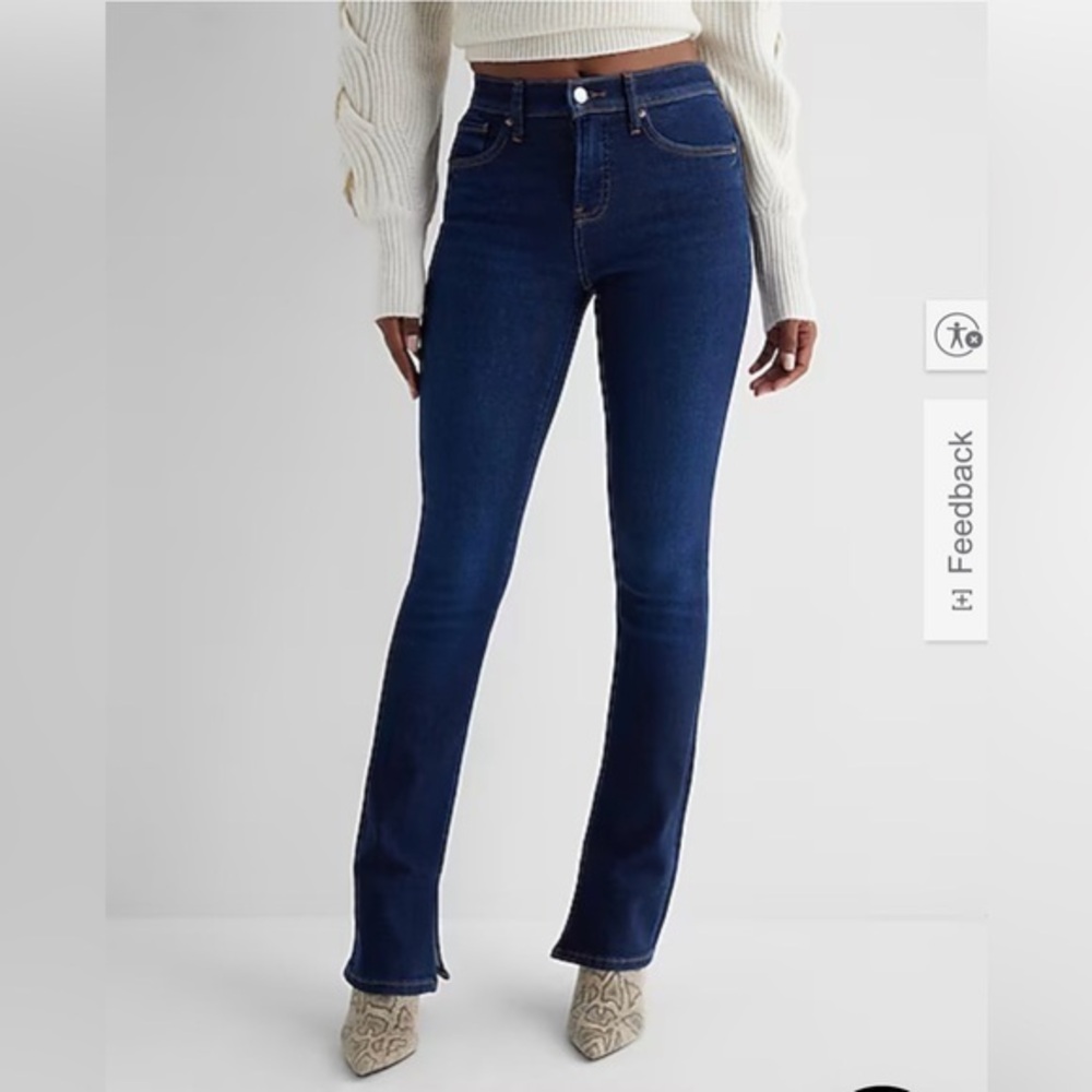 Express Mid Rise Dark Wash Skyscraper Jeans size 8 short